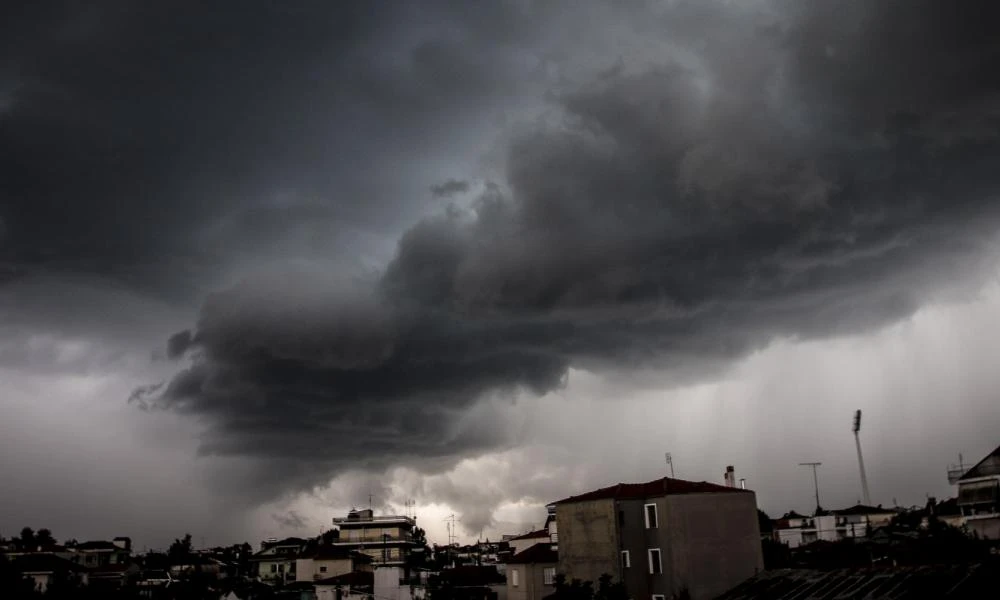 Παραδομένη στην κακοκαιρία η χώρα! Κατακλυσμός στη Θεσσαλία- Ανελέητο χτύπημα σε Μαγνησία, Λάρισα & Καρδίτσα